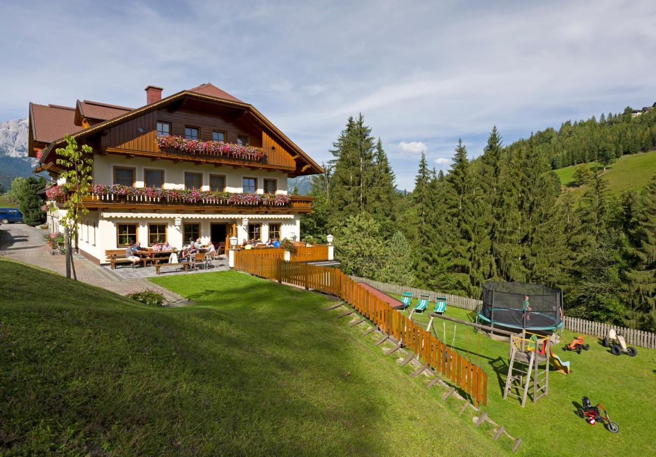 Hotel Bankwirt 3*
